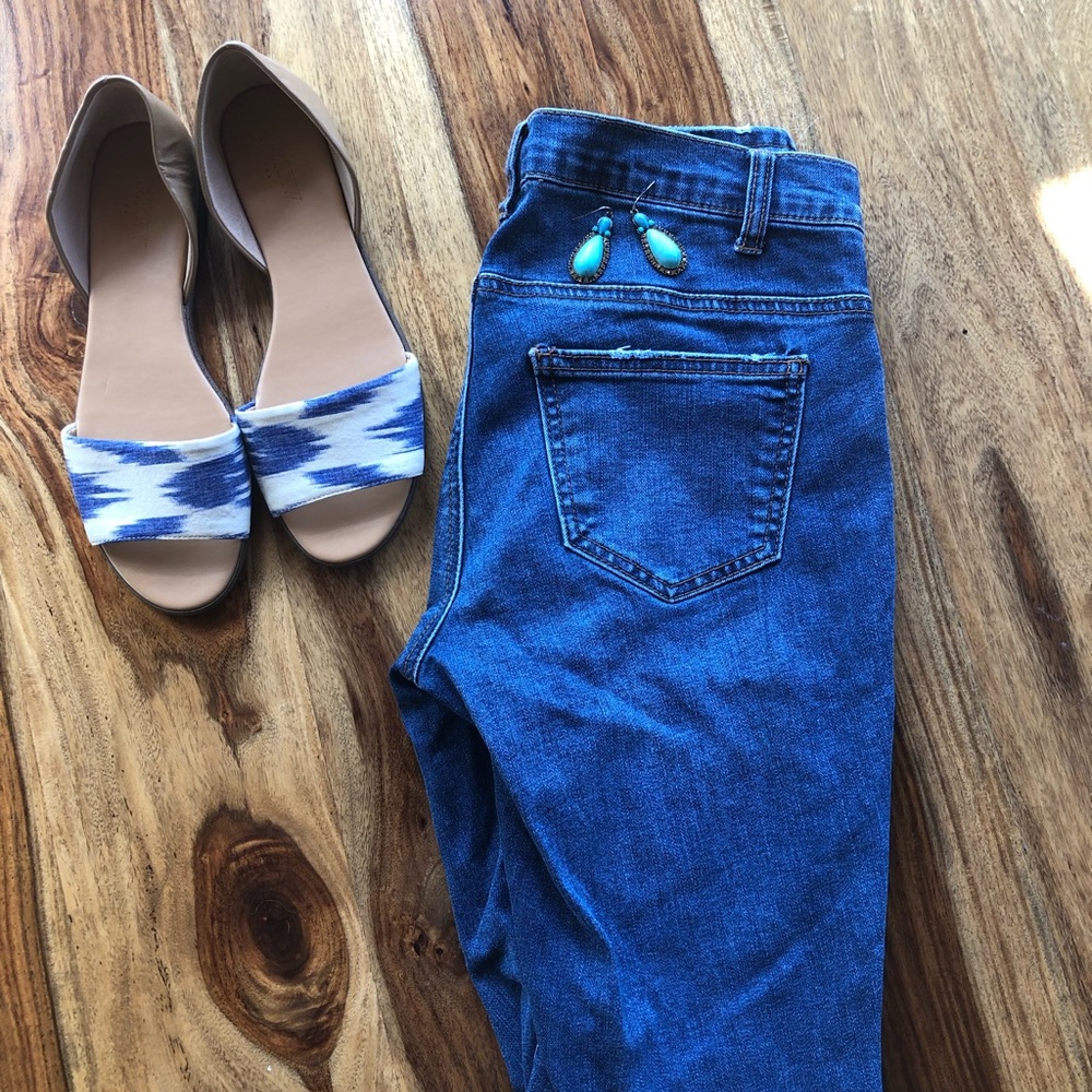 Maternity Jeans - Picture 4 of 7